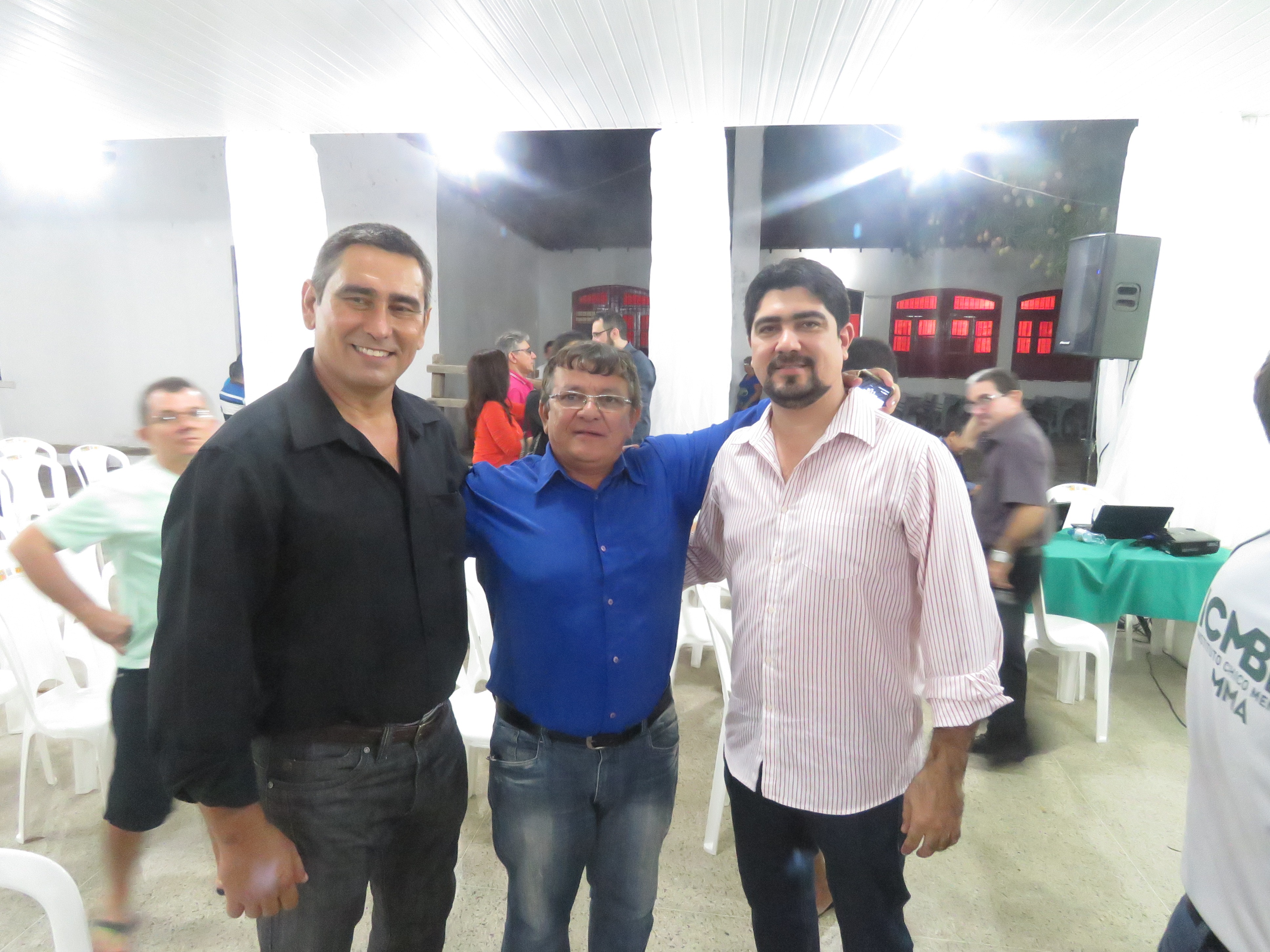 Vers. Carlos Samuel, Dr. Daniel e João Gracia (Sec Municipal).JPG